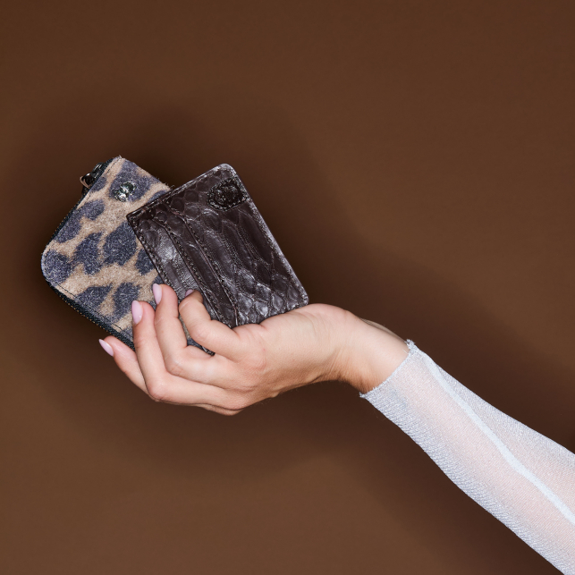 Smoke Brown Python Cardholder Manu