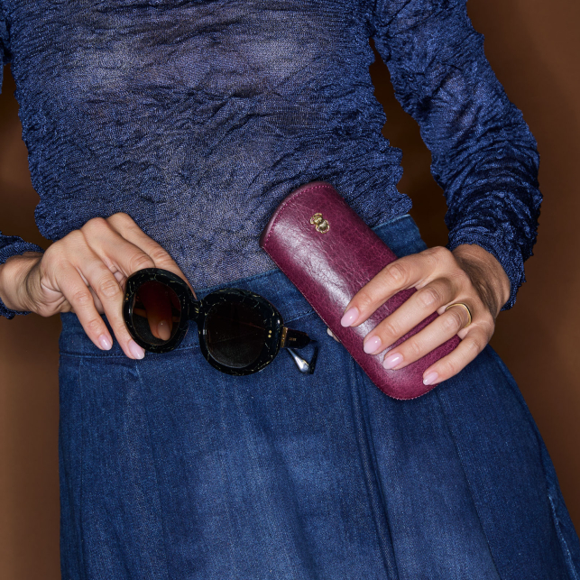 Garnet Crackled Leather Maya Case
