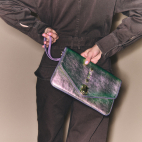 Pochette Cuir Alicia Lune Avec Rivets En Nacre
