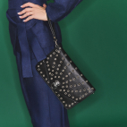 Pochette Cuir Alicia Cuir Nappa Noir Avec Oeillets