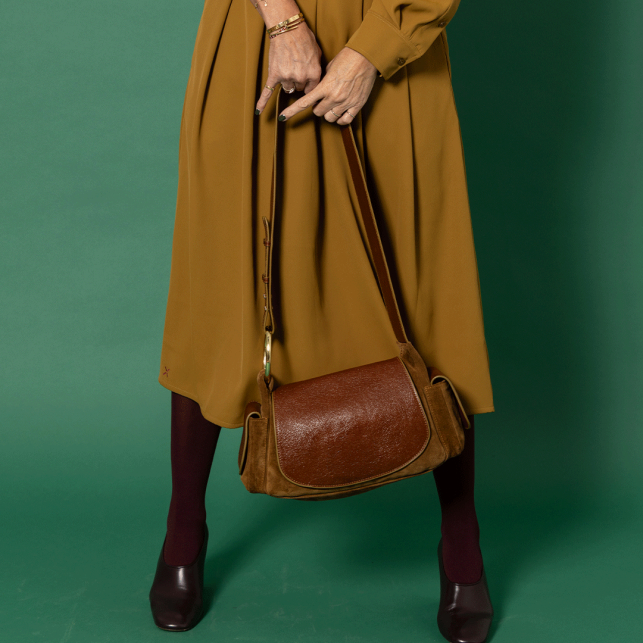 Tobacco Leather Marine Bag