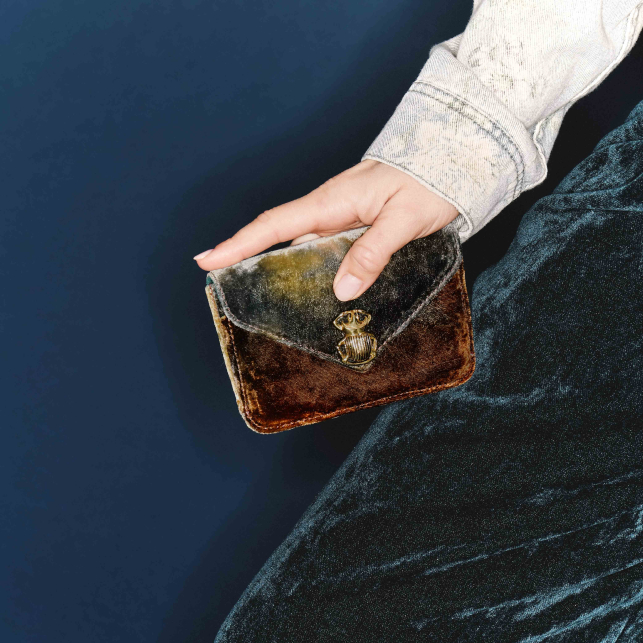 Terracielo Velvet Alex Card Holder