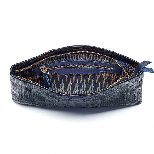 Python Clutch Lou Black