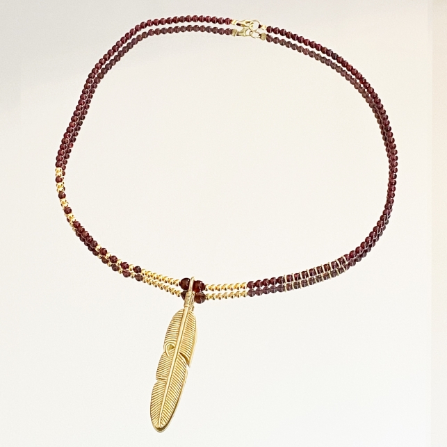 Billy Necklace Bordeaux